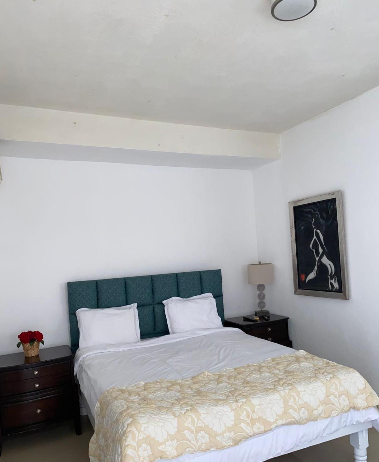 D' Franchesis Hostal Juan Dolio Eksteriør bilde